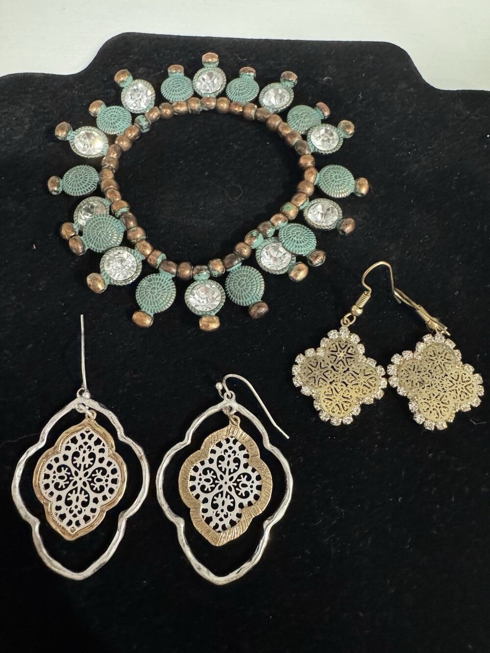 Gorgeous Bundle Of 3 Boho Chic Bracelet & 2 Pairs Of Earrings